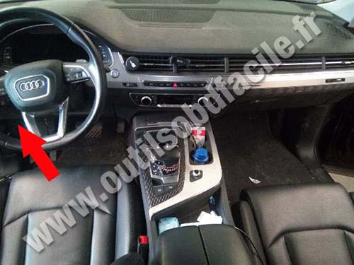 OBD Stecker in Audi Q7 (4M) (2015 - ) - Einfach Ihren Adapter