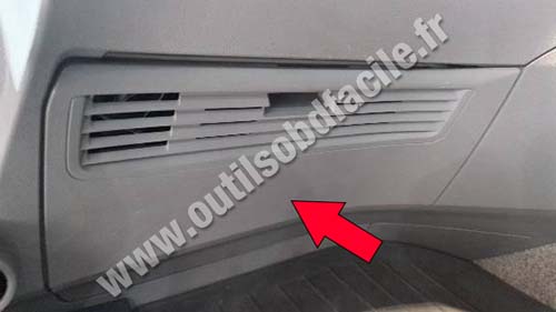 DAF XD - Passenger side cover