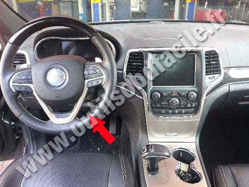 Jeep Grand Cherokee - Dashboard