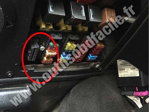 Land Rover Defender OBD Connector