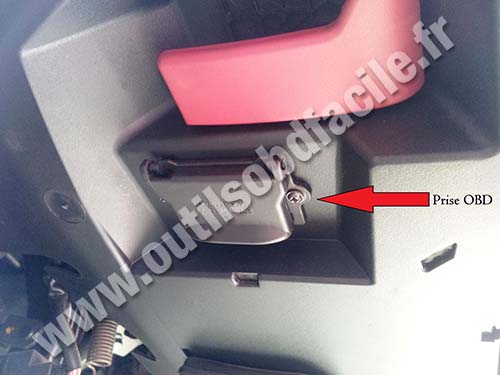 Mercedes Classe A 169 OBD connector