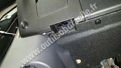 Obd2 mitsubishi on sale outlander phev