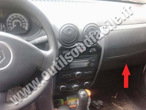 OBD2 port Renault Sandero (2012 - 2021) - Find your plug !