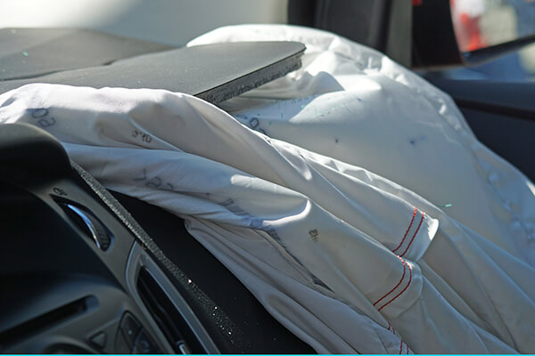 cuscino dell’airbag aperto