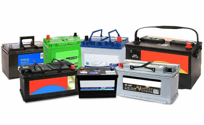 Diversi tipi di batterie per auto