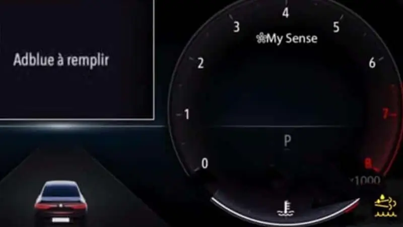 AdBlue warning light on Renault dashboard